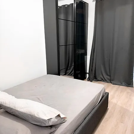 Apartmán Beautiful 2 Bedroom Haussmann Paříž
